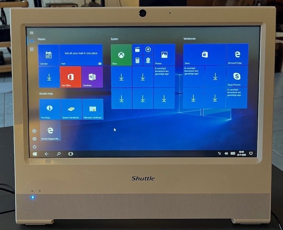 2x Shuttle all in one pc (cel/8gb/120gb ssd,15,6inch/win10), 8 GB, Minder dan 2 Ghz, Zo goed als nieuw, SSD