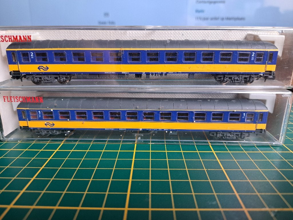 Te koop 2 NS rijtuigen met 1x 1e klas en 1x 2e klas, Ophalen, Gelijkstroom, Fleischmann, Wagon