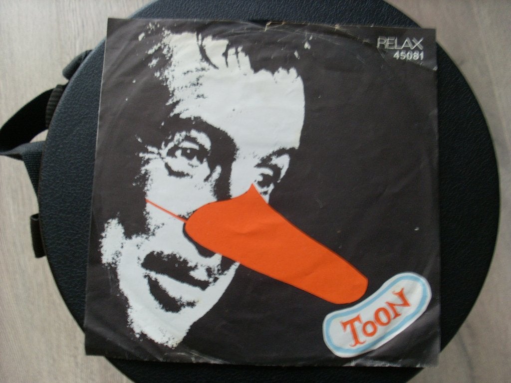 Toon Hermans - Mien Waar Is Mijn Feestneus----3989, Gebruikt, 7 inch, Nederlandstalig, Fotohoes