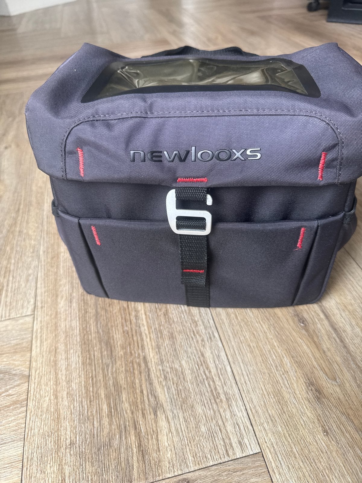 Newlooxs Vigo Fietsstuurtasje met bevestigingsbeugel, Ophalen of Verzenden, Gebruikt