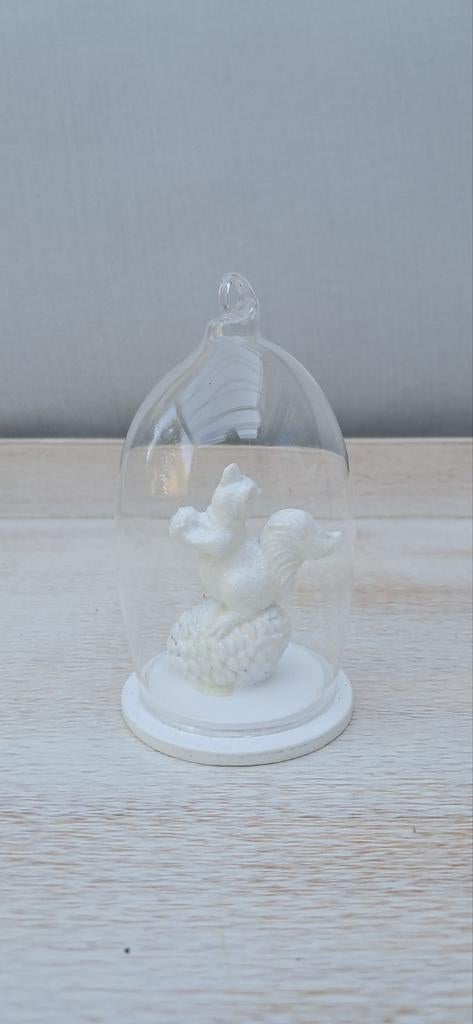 Glazen stolp met eekhoorn figuur - Decoratie, Huis en Inrichting, Woonaccessoires | Stolpen, Ophalen of Verzenden, Zo goed als nieuw