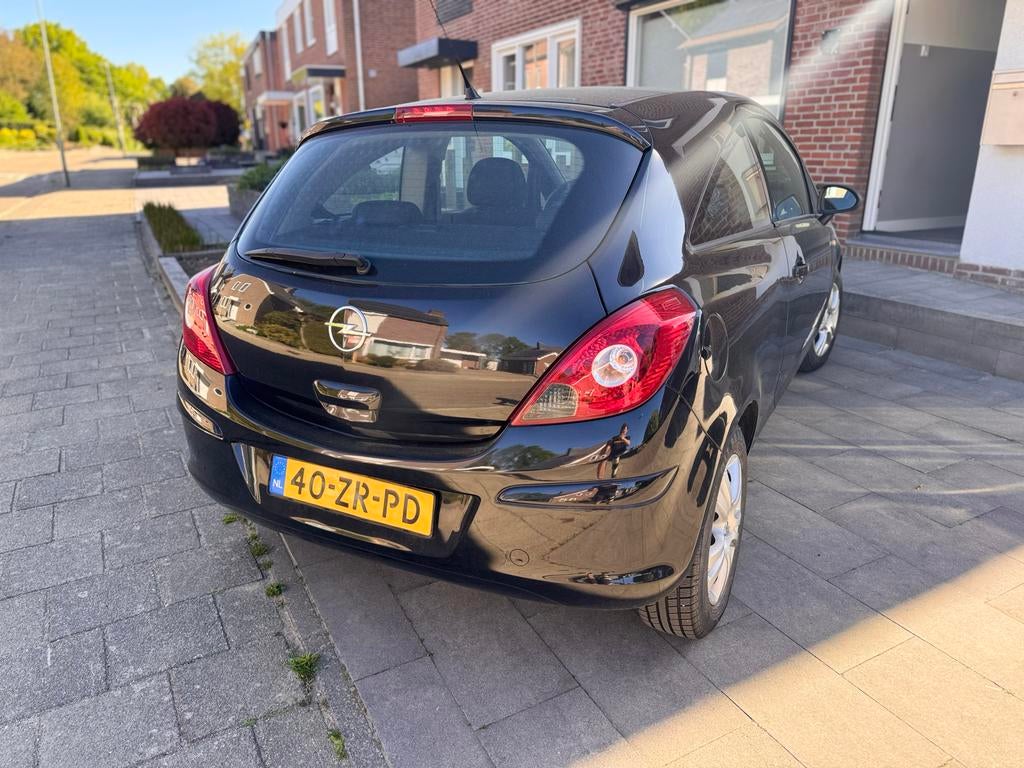 Opel Corsa 1.2 16V 3D WR 2008 Zwart, Auto's, Opel, Particulier, Corsa, ABS, Airbags, Airconditioning, Alarm, Bluetooth, Boordcomputer