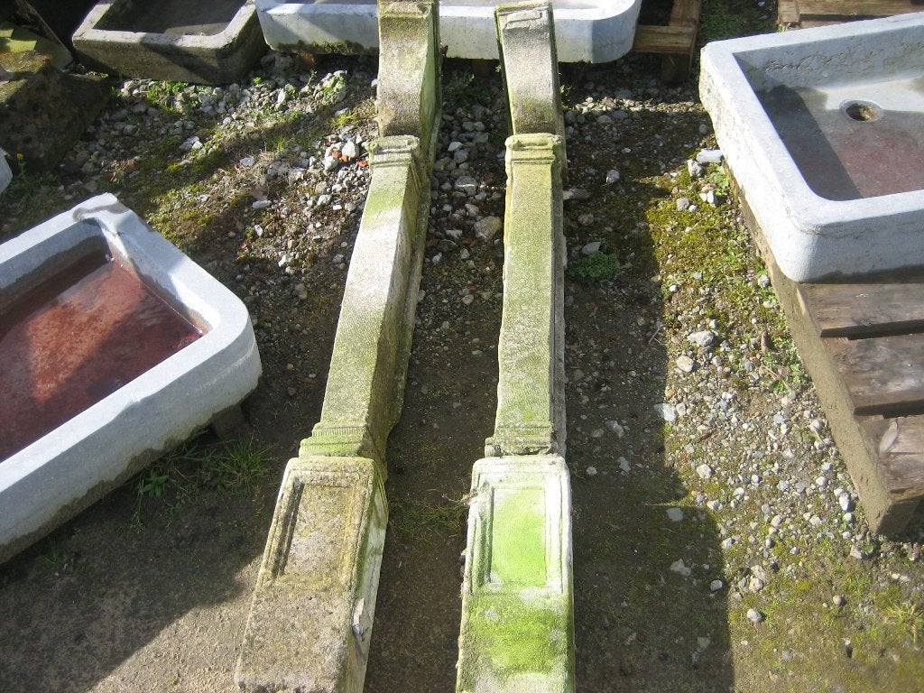 twee oude witstenen schouwbenen, Ophalen