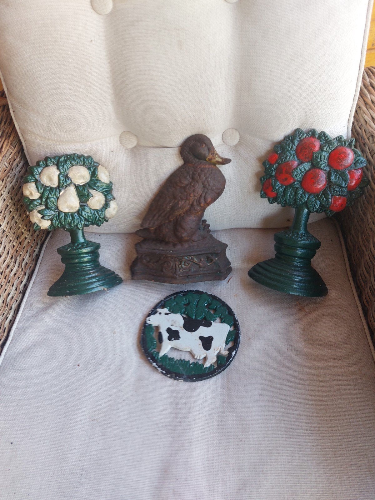 Decoratieve gietijzeren objecten: eend, bellen en meer, Antiek en Kunst, Ophalen of Verzenden
