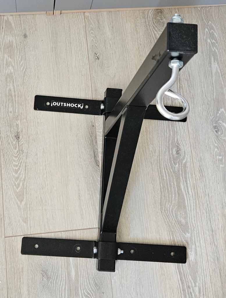 Bokszak muurbeugel - OUTSHOCK, Sport en Fitness, Ophalen, Gebruikt, Boks-accessoire