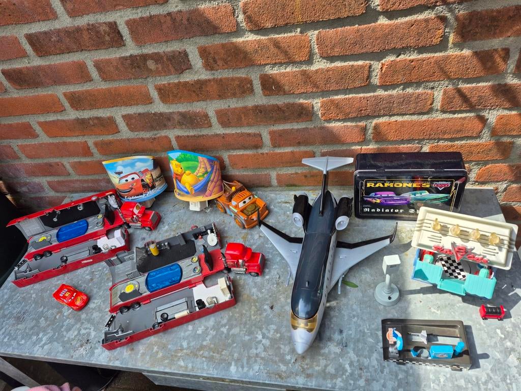 Cars spullen, Ophalen