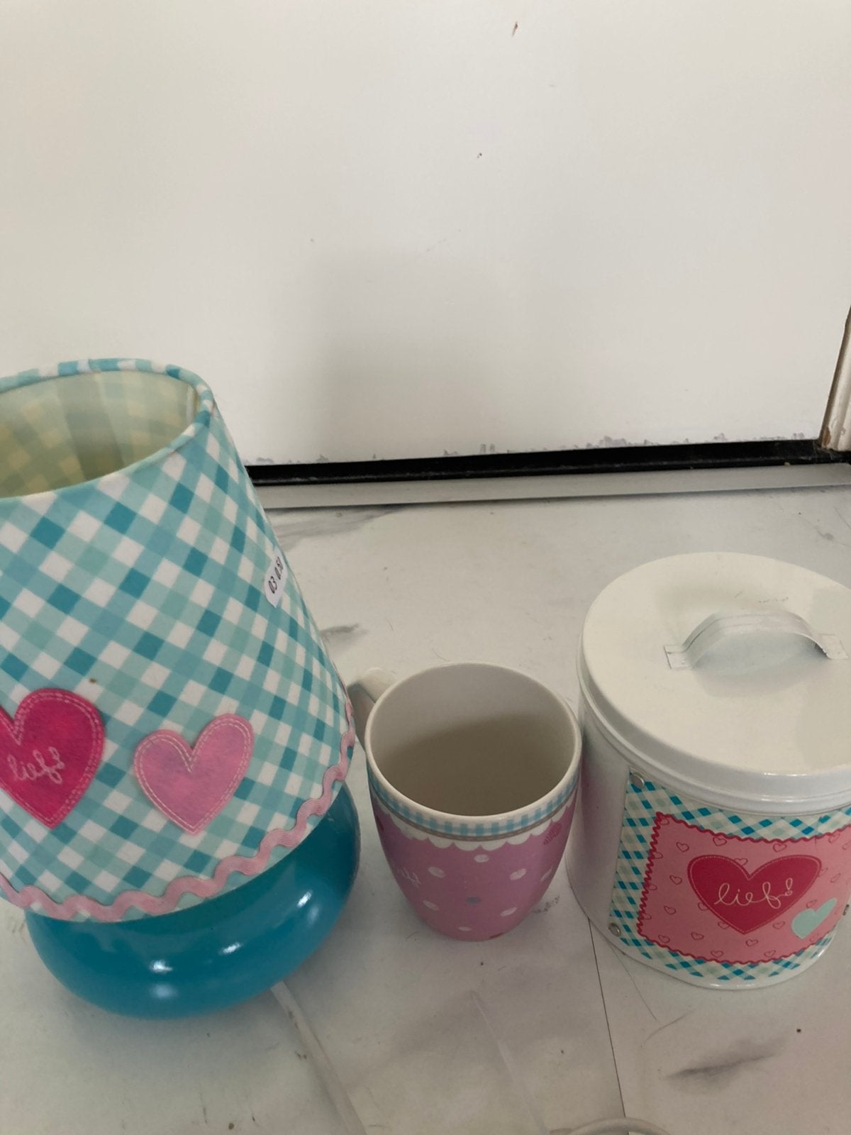 Lief lampje/voorraadbus/beker en plastic beker., Ophalen of Verzenden, Zo goed als nieuw, E27 (groot), Led-lamp