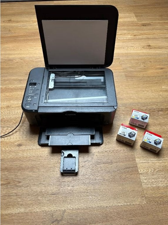 Canon Pixma MG3250 met 3 nieuwe cartridges, Ophalen, Kleur printen, Gebruikt, Printer