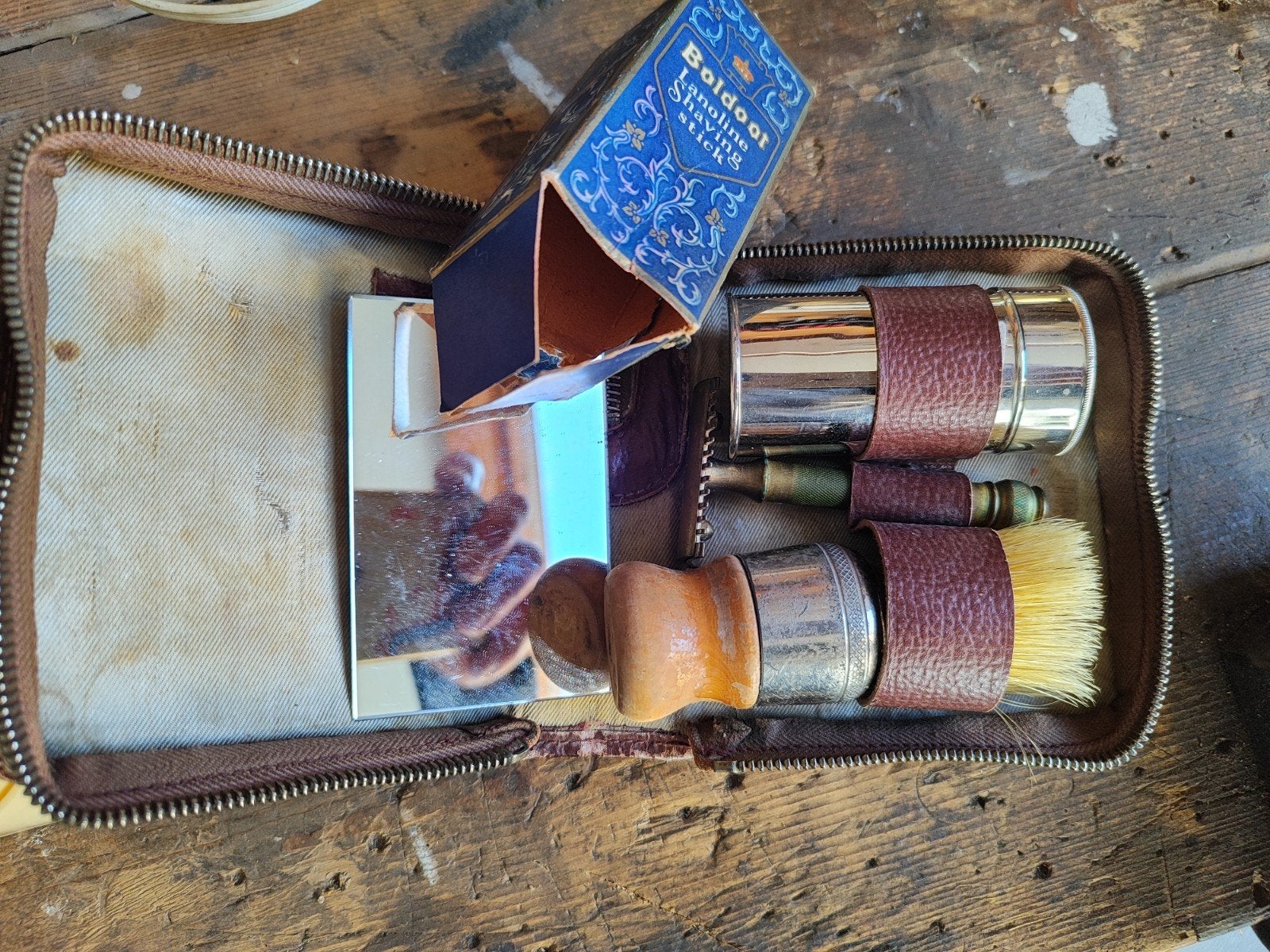 Wardonia Reisset & Vintage Scheerset in Reisetui, Ophalen of Verzenden