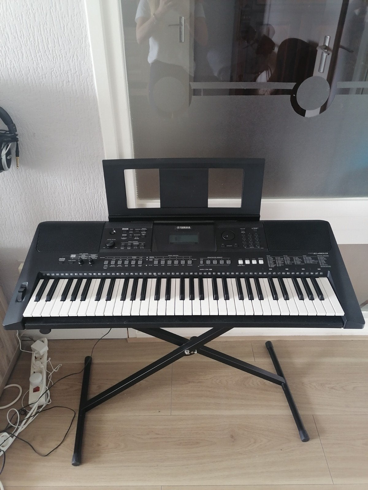 Yamaha PSR-E463 Keyboard met standaard en hoes, Ophalen, 61 toetsen, Yamaha, Zo goed als nieuw