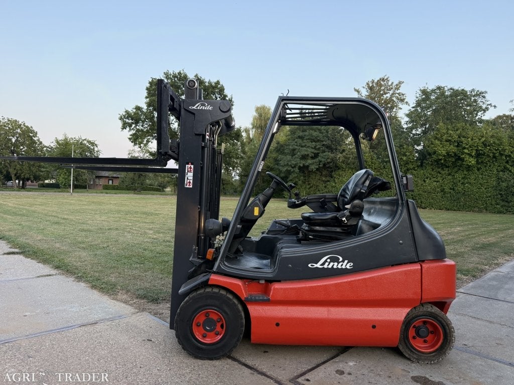Linde E30/03 S triplex freelift Sideshift 3500uur BJ2009