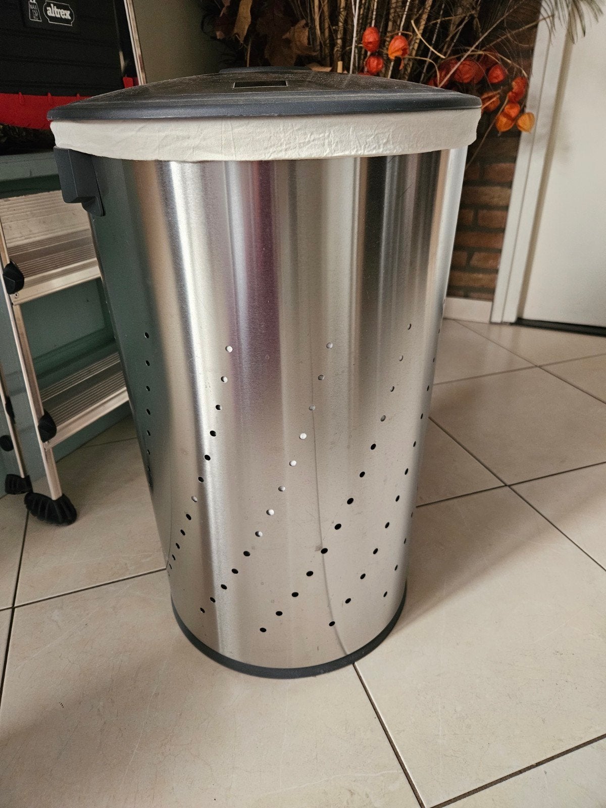 Simplehuman wasmand RVS met deksel, Ophalen, Gebruikt, Zilver, Metaal