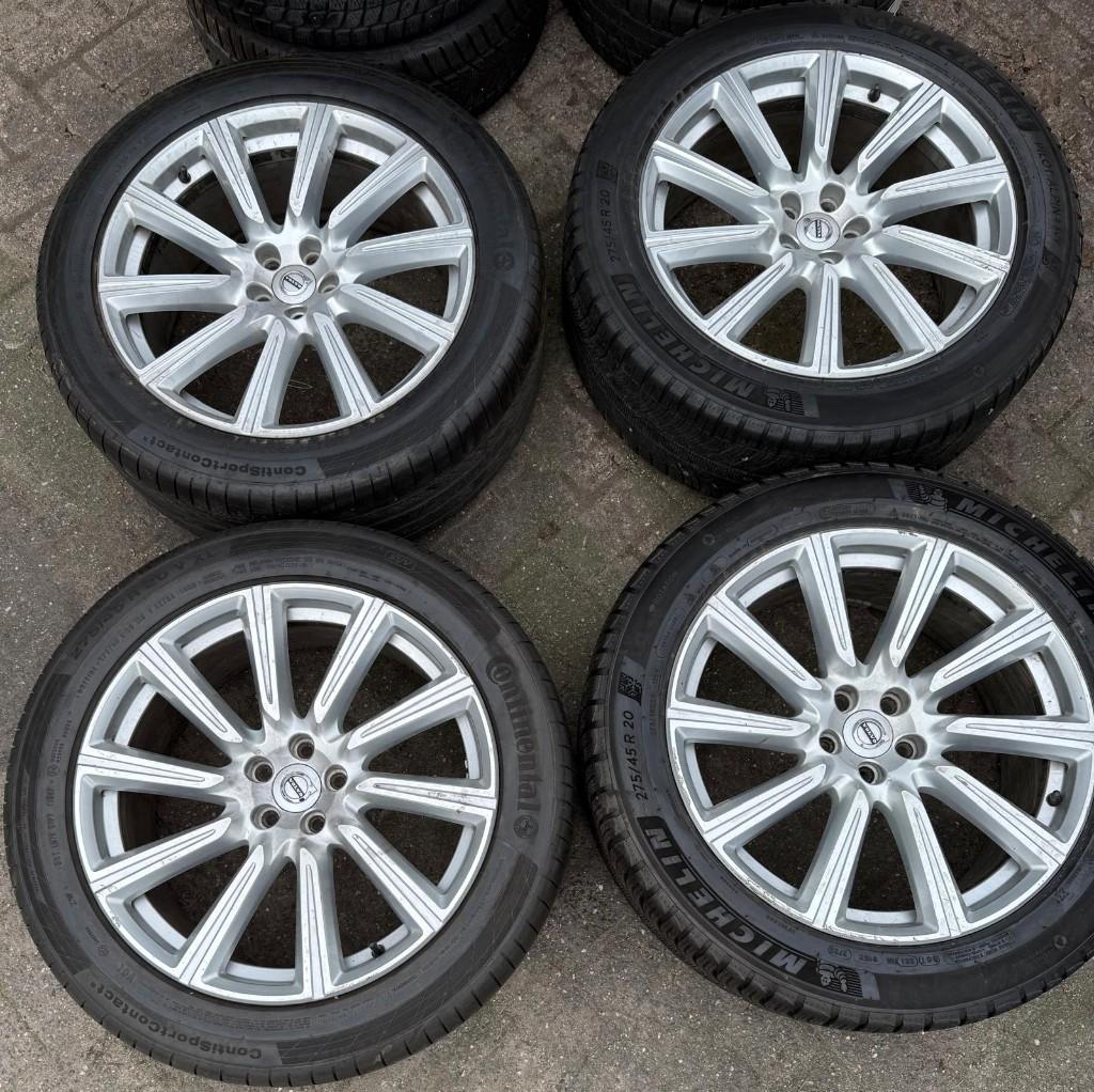 Originele 20 inch Volvo XC90 Inscription velgen, Ophalen, Gebruikt, 275 mm, Banden en Velgen