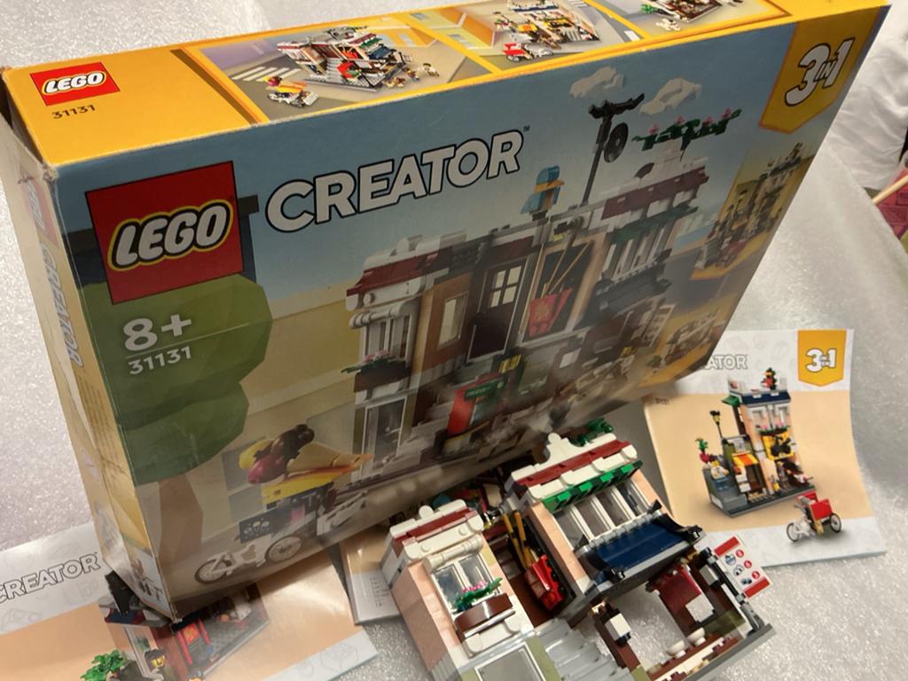 LEGO Creator 31131 Hoofdstraat - 3-in-1 set, Lego, Ophalen of Verzenden, Zo goed als nieuw, Compleet
