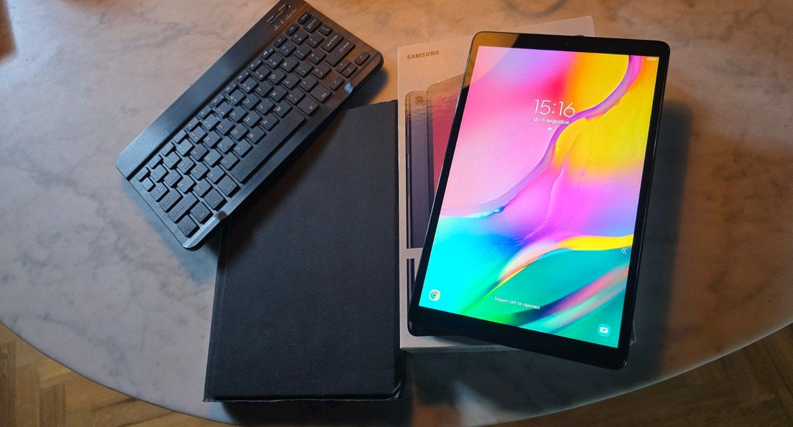 Samsung Galaxy Tab A (2019) 10.1" met toetsenbord en hoes, Gebruikt, Samsung, Wi-Fi, Uitbreidbaar geheugen