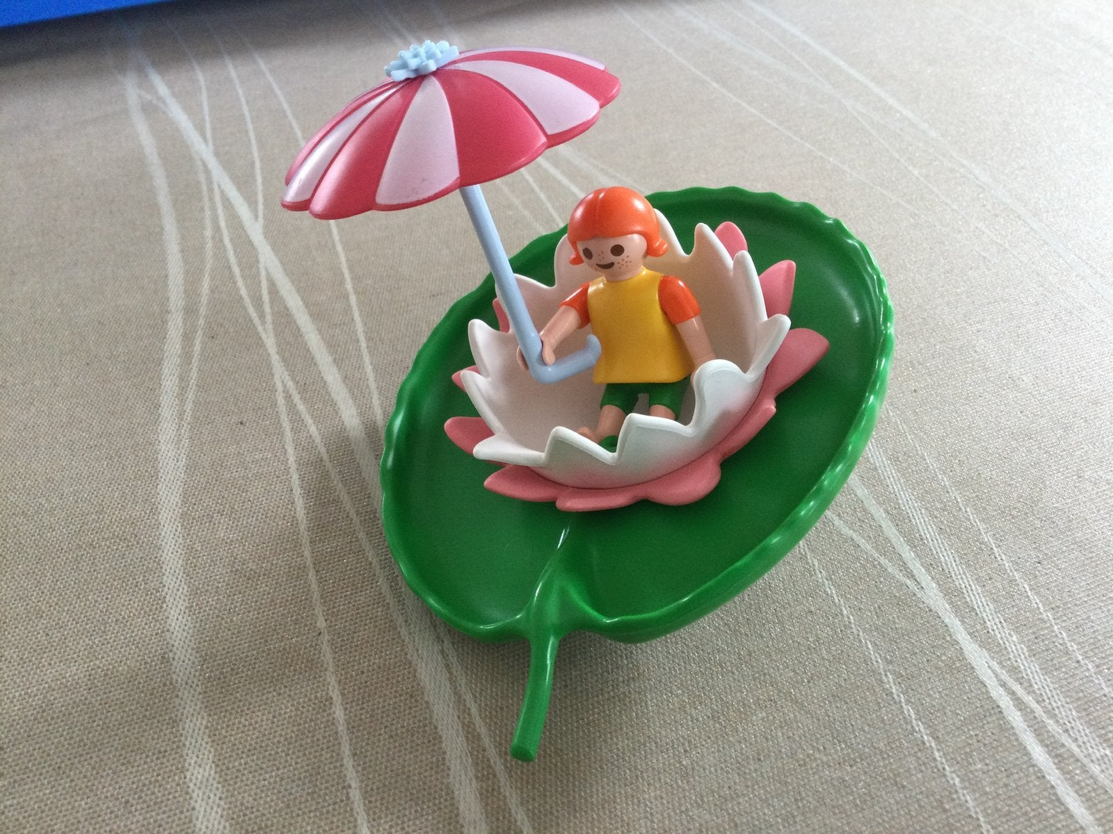 Playmobil elfje op waterlelie 1, Ophalen of Verzenden, Zo goed als nieuw