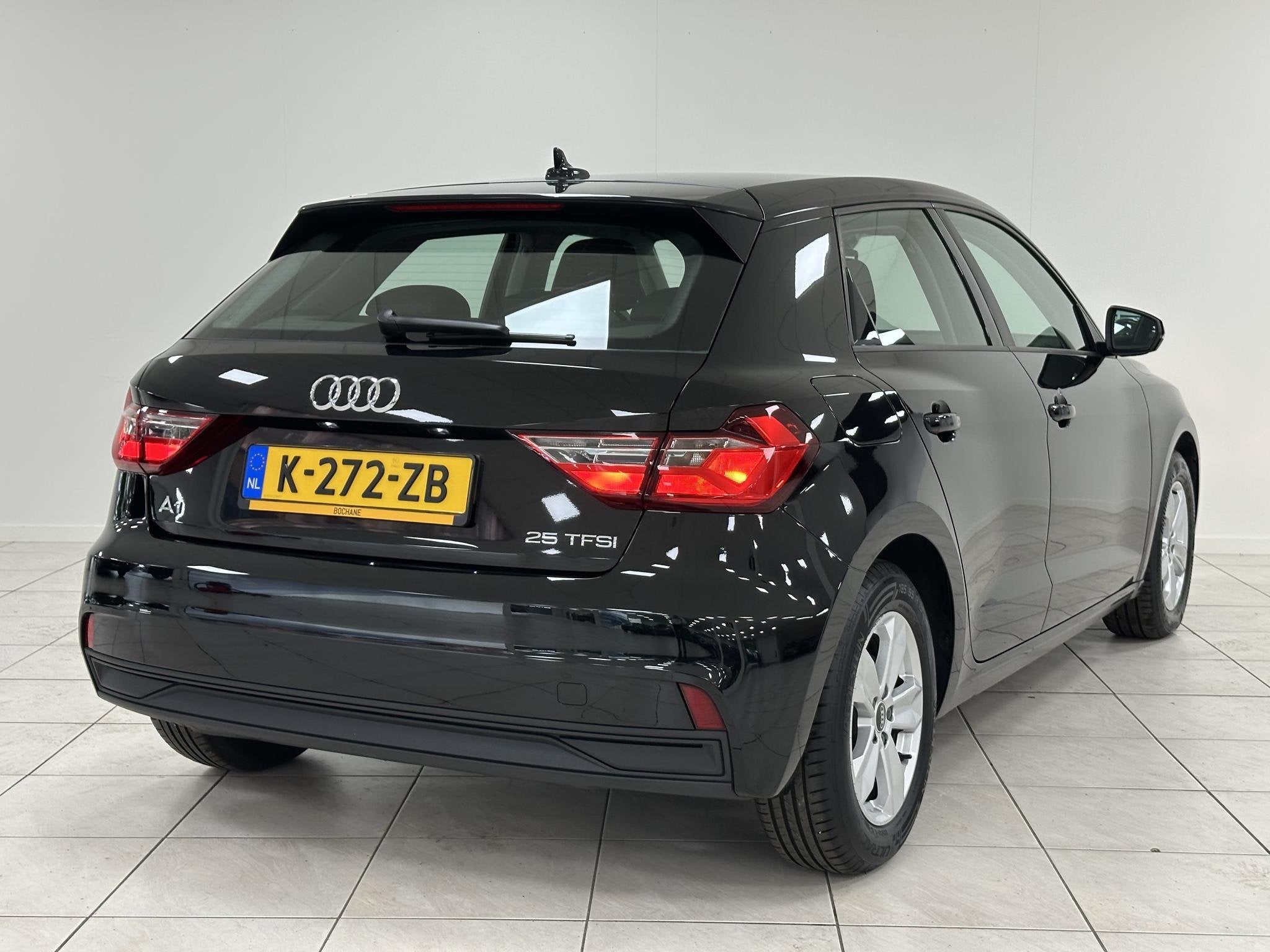 Audi A1 Sportback 25 TFSI Pro Line AIRCO | CRUISE CONTROL |, Auto's, Stof, 95 pk, Met garantie (alle), Origineel Nederlands