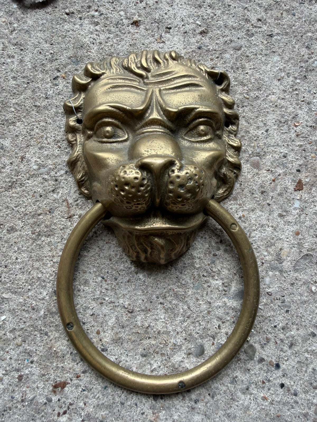 Koperen leeuw met ring, Antiek en Kunst, Ophalen of Verzenden