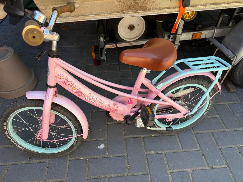 Roze kinderfiets 'Super Super' - 16 inch, Ophalen, Gebruikt, Terugtraprem, 16 tot 20 inch