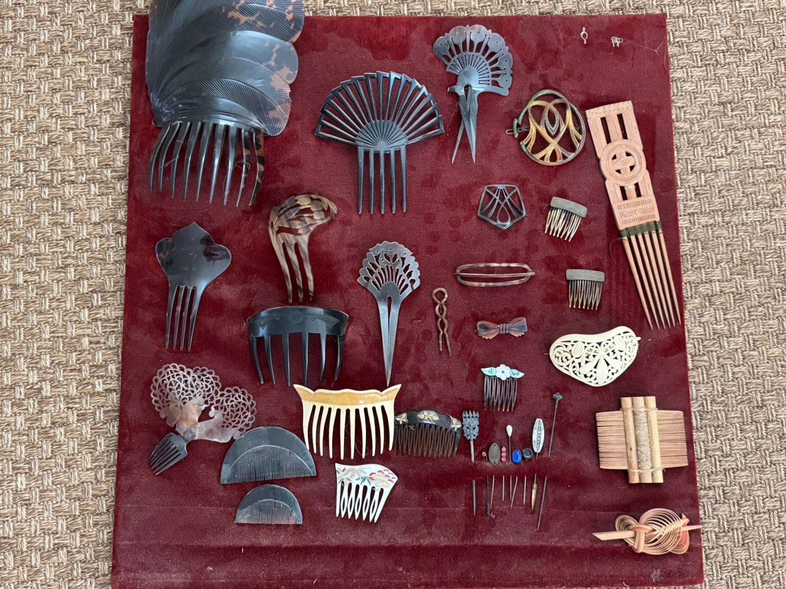 Vintage haarkammen, sierspelden en hoedenpennen, Sieraden, Tassen en Uiterlijk, Ophalen, Overige materialen, Overige typen