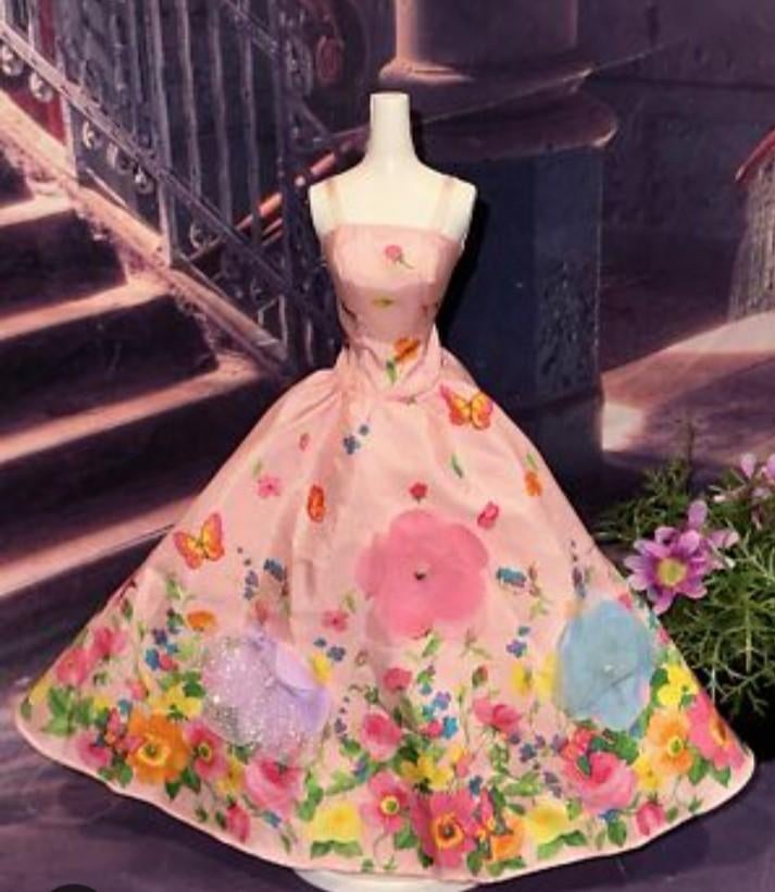 Flower surprise pink dress, roze jurk met bloemen + vlinders, Ophalen of Verzenden, Zo goed als nieuw, Kleertjes