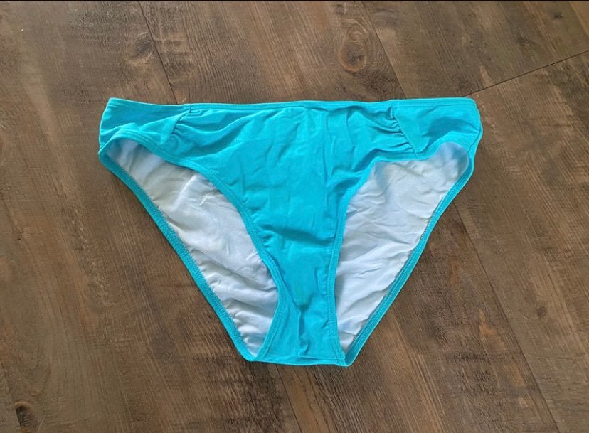 Bikini broekje Livera - maat 40 - blauw, Ophalen of Verzenden, Zo goed als nieuw, Blauw, Bikini