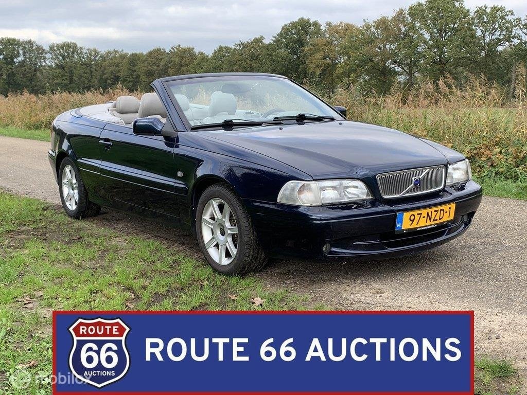 Volvo C70 2.4 T | 2001 | Route 66 Auctions, Auto's, Overige carrosserieën, Zwart, Bedrijf, Handgeschakeld