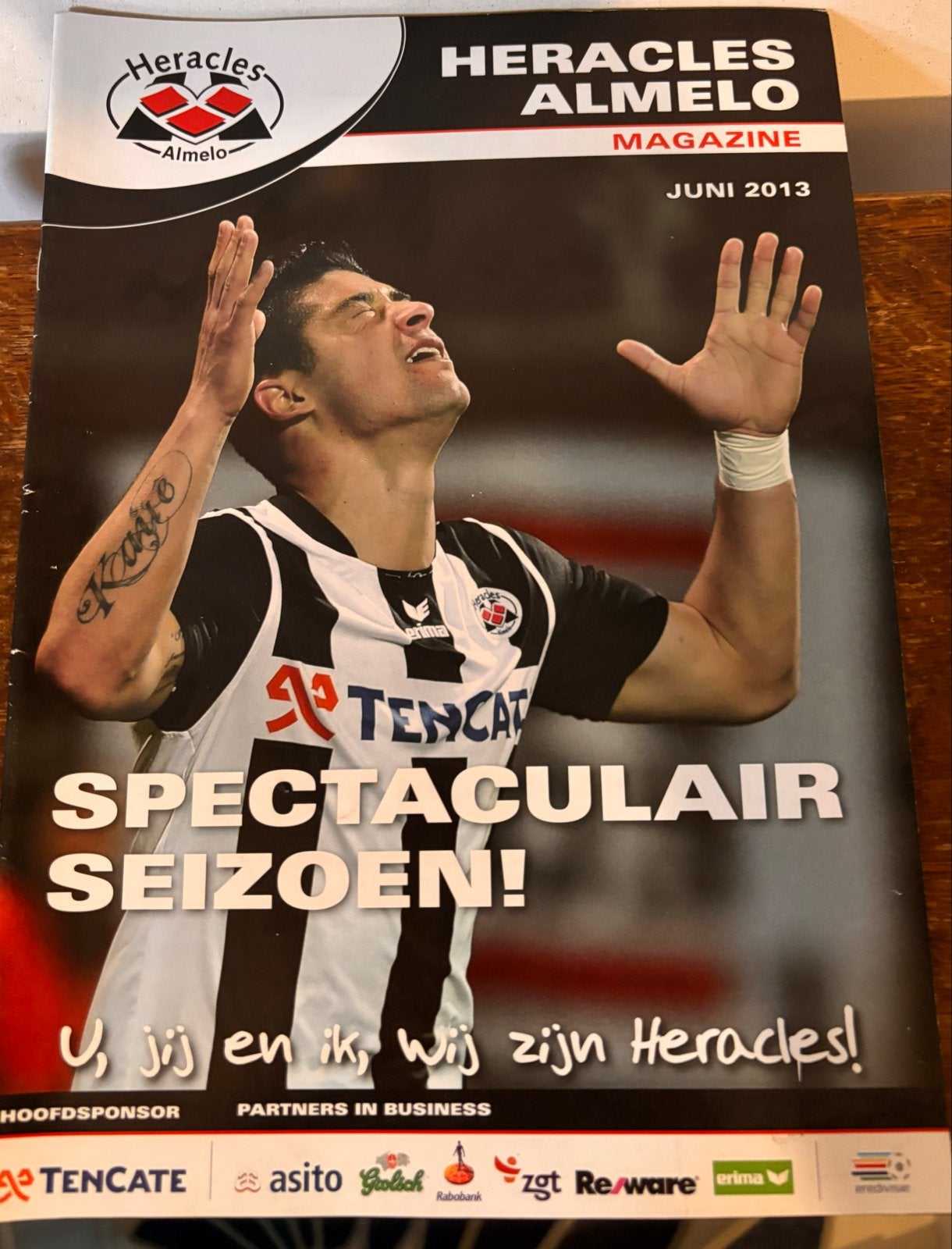 Heracles Almelo Magazine - Juni 2013 - Spectaculair Seizoen, Ophalen of Verzenden, Zo goed als nieuw