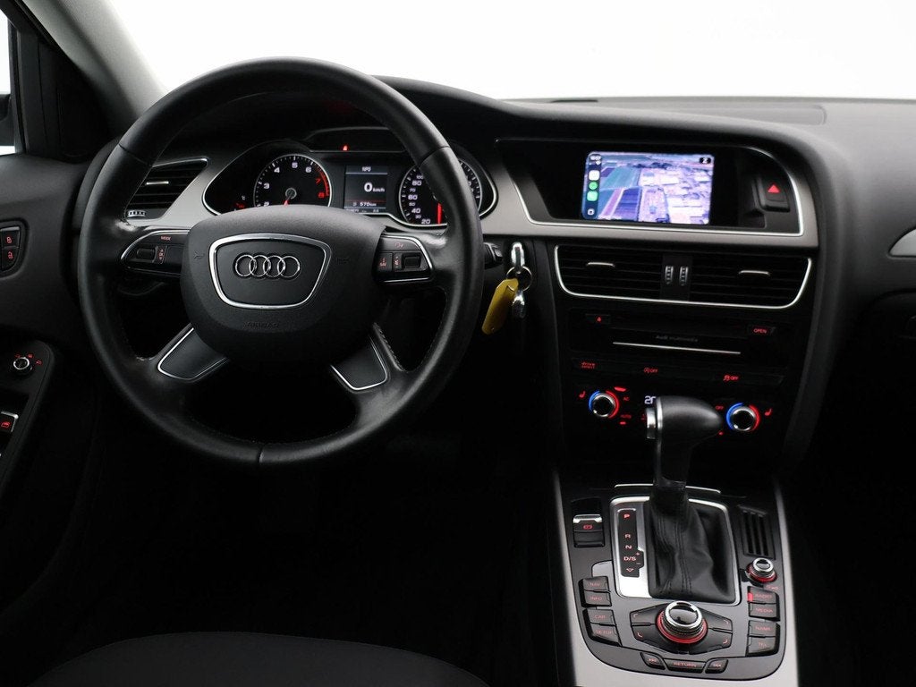 Audi A4 Avant 2.0 TFSI 211 QUATTRO AUT. FACELIFT MODEL | APP, Auto's, Automaat, Euro 5, Stof, Gebruikt