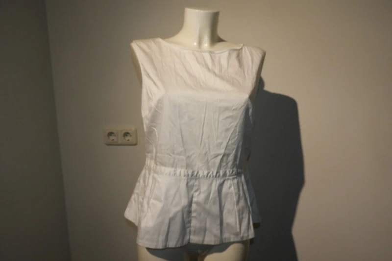 Ralph Lauren witte blouse top onderkant iets uitlopend 10/40, Maat 38/40 (M), Verzenden, Wit, Zo goed als nieuw