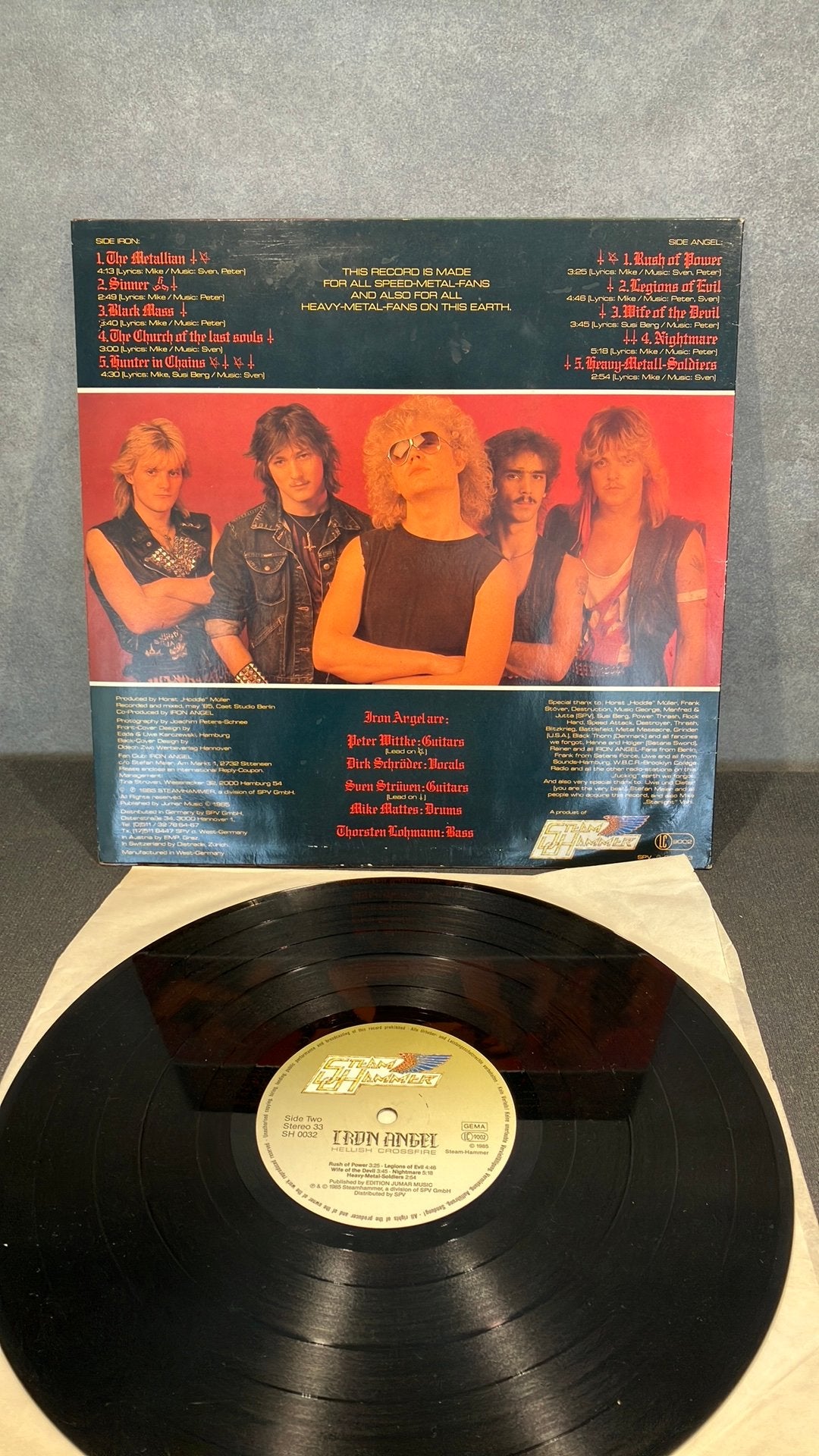 Iron Angel — Hellish Crossfire, 1980 - 1989, Ophalen of Verzenden, Zo goed als nieuw, Inclusief binnenhoes