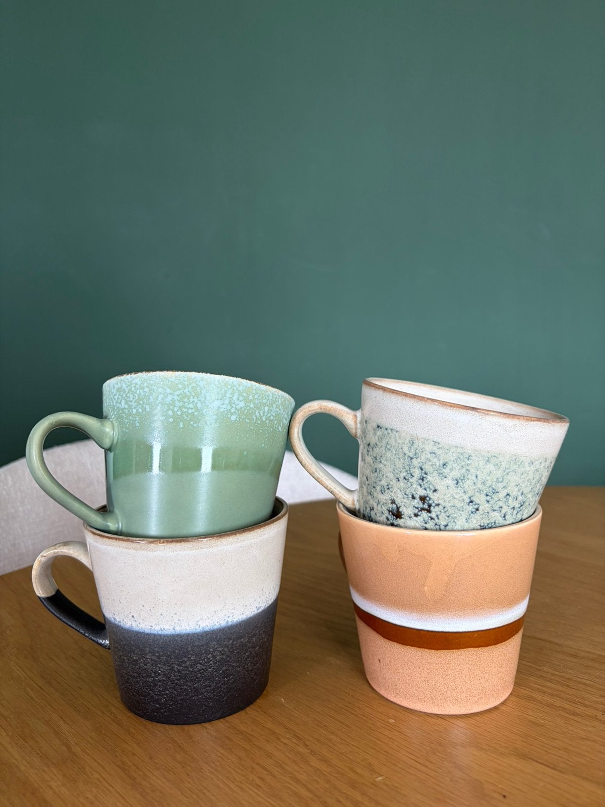 HK living 70s cappucino / thee mokken, Overige merken, Keramiek, Ophalen of Verzenden, Zo goed als nieuw
