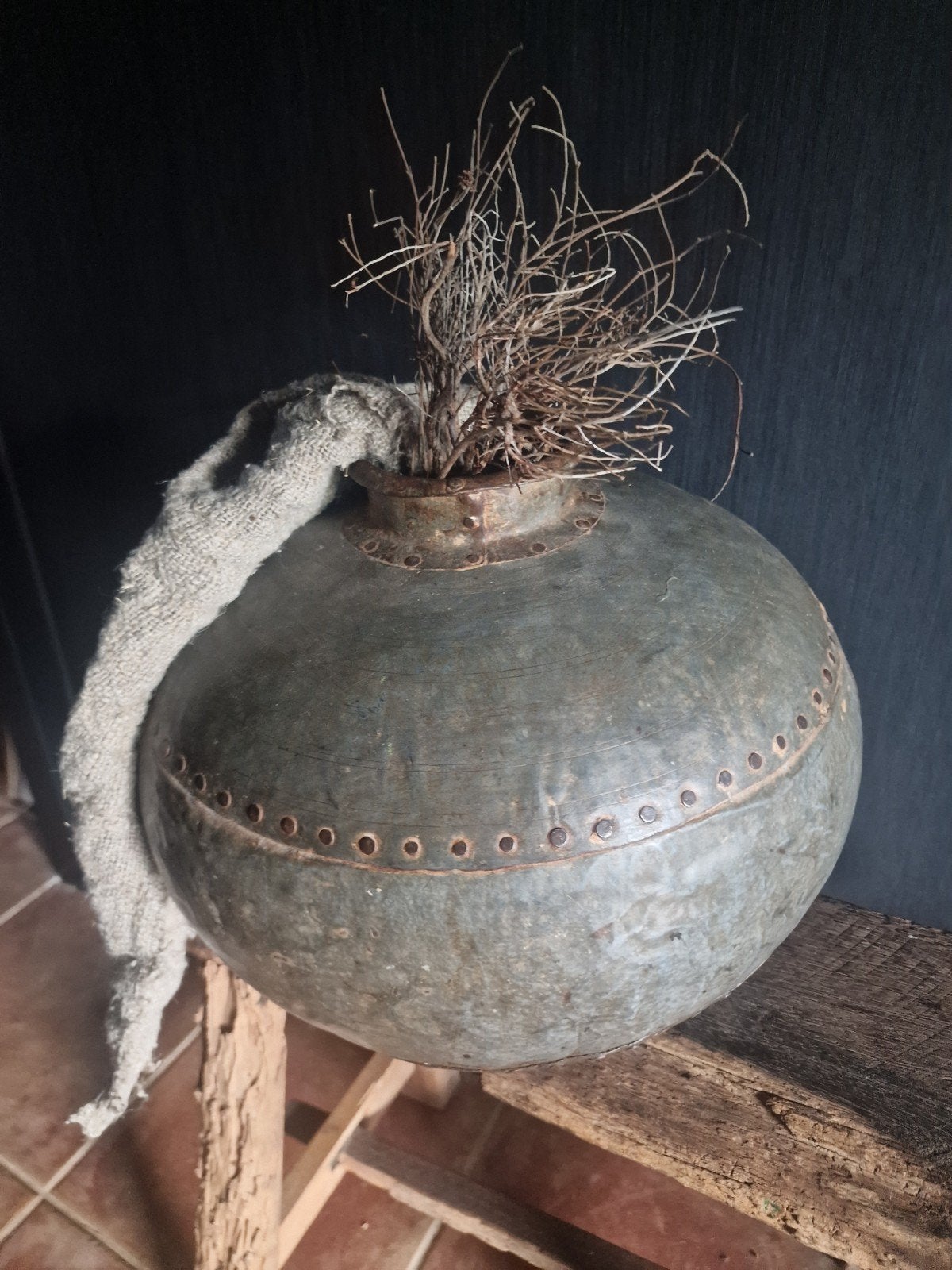 Grote metalen kruik D 36 cm, Huis en Inrichting, Ophalen, Zo goed als nieuw