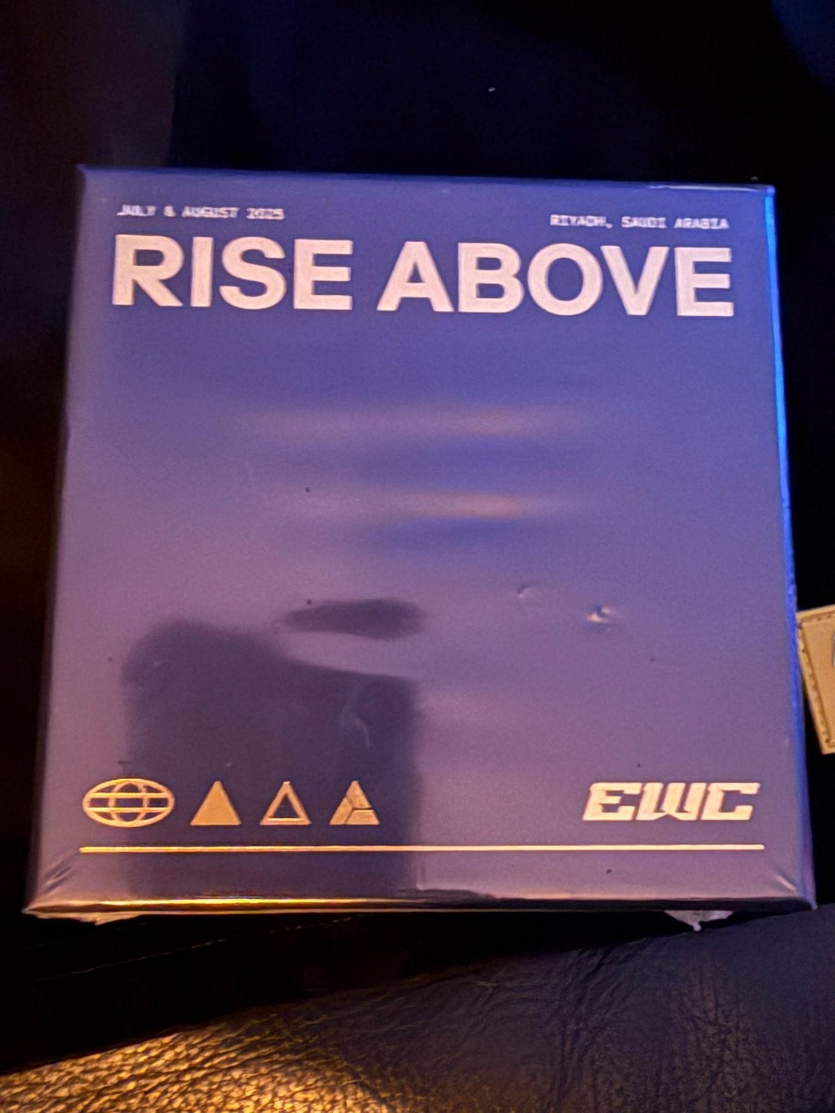 Esports World Cup 2025 VIP Box Rise Above Geseald, Ophalen of Verzenden, Nieuw