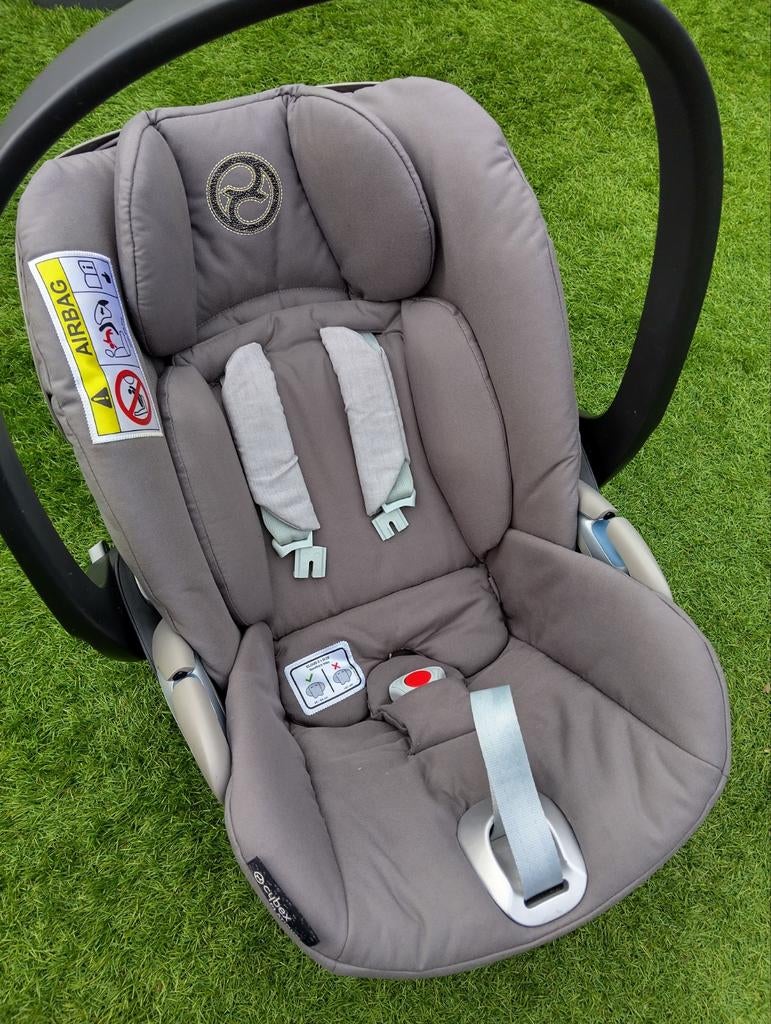 Cybex Cloud Z i-Size autostoel inclusief Base Z, Verstelbare rugleuning, Zo goed als nieuw, Isofix, 0 t/m 13 kg