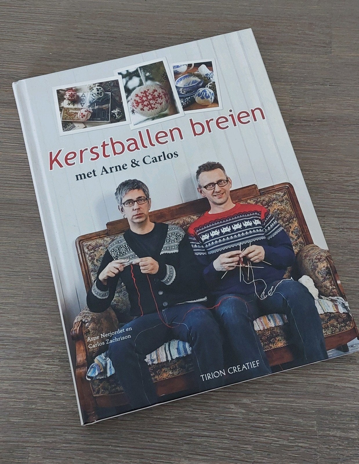 kerstballen breien met arne en carlos, Ophalen of Verzenden, Zo goed als nieuw, Breien en Haken