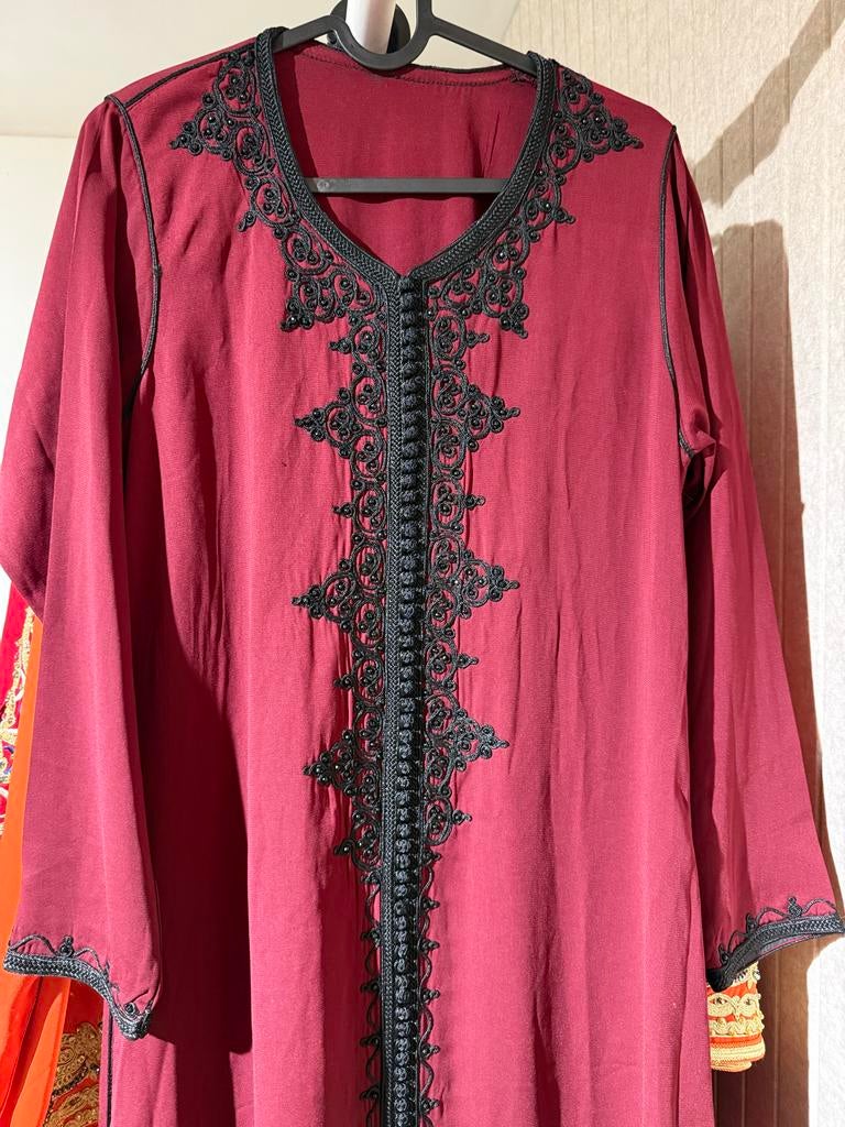 Marokkaanse Kaftan, Kleding | Dames, Jurken, Zo goed als nieuw, Ophalen, Maat 38/40 (M), Rood
