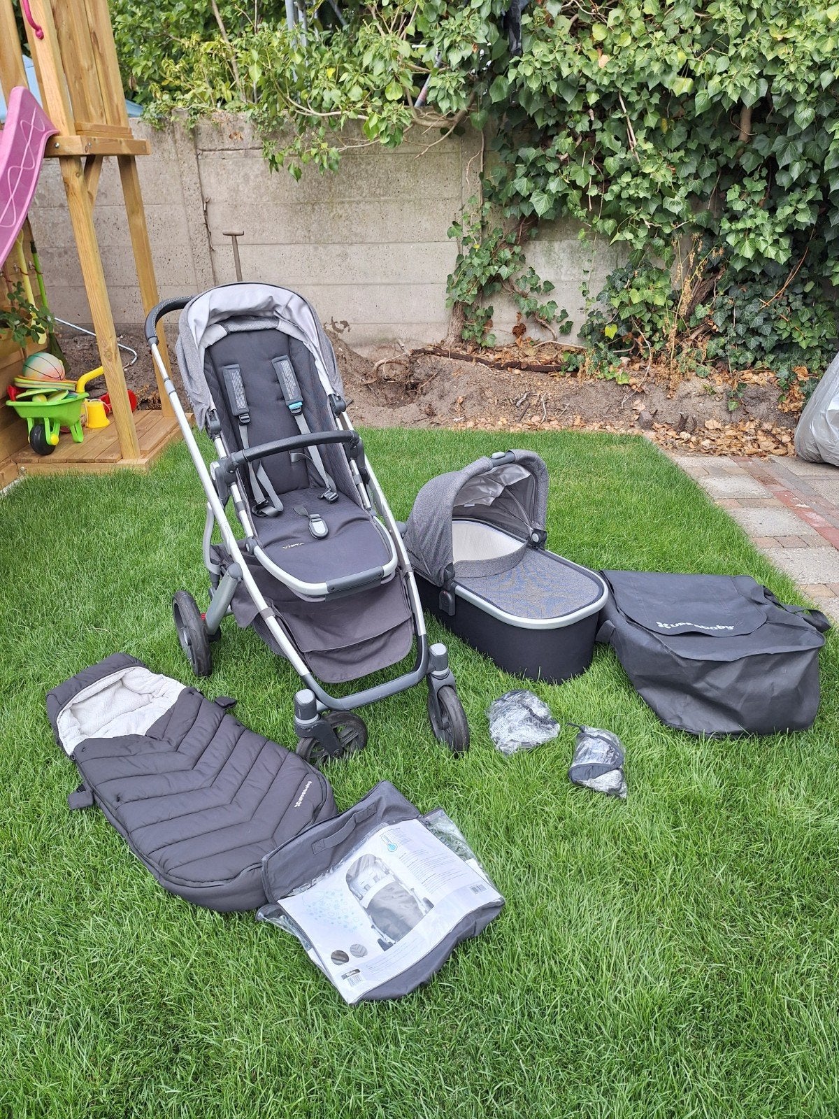 Uppababy Vista V2 (2021) wandelwagen met reiswieg, Gebruikt, Combiwagen, Verstelbare duwstang, Ophalen