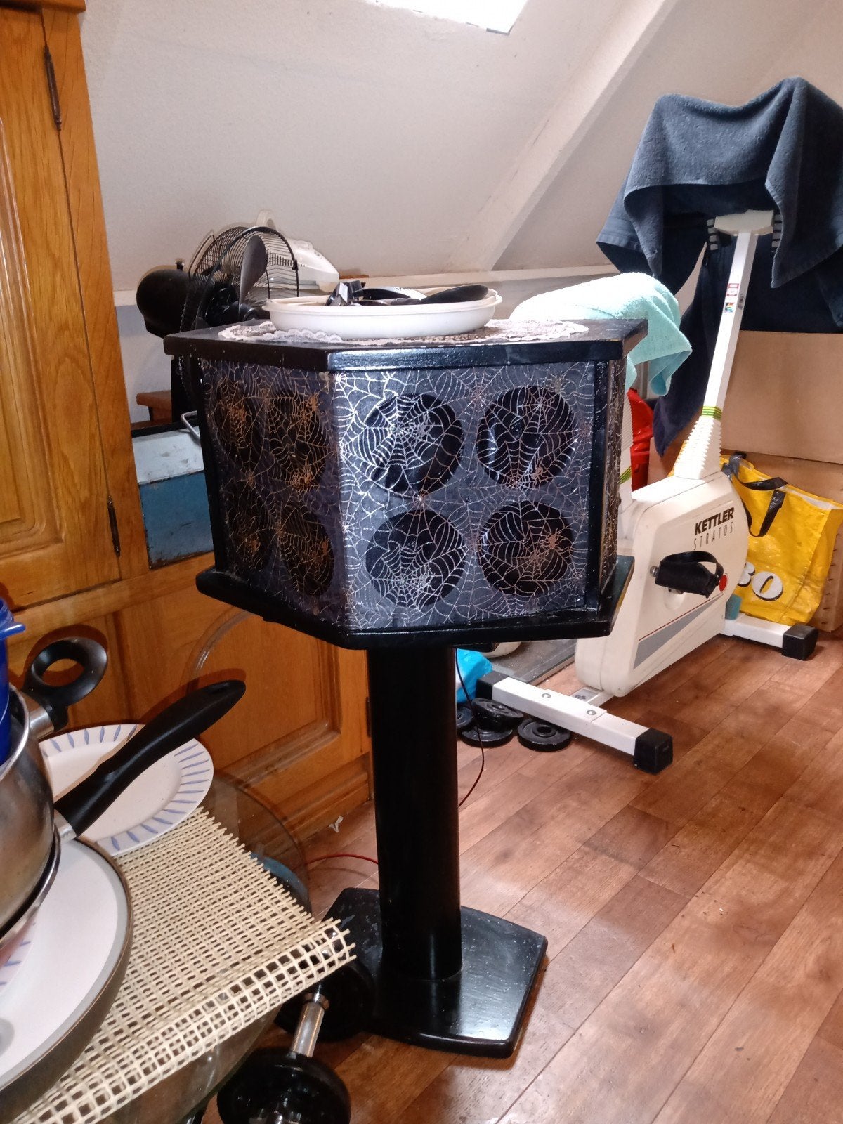 Unieke Bose box met spinnenweb design, Ophalen, Gebruikt