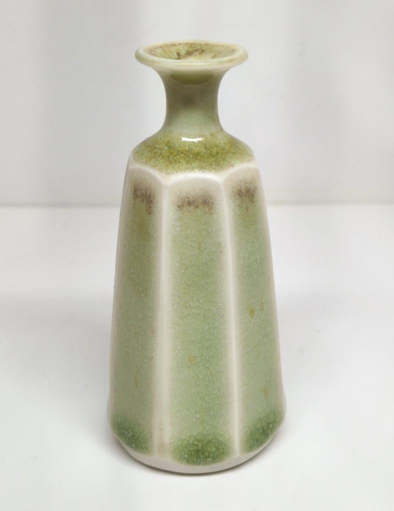 Keramiek vaasje Brigitte Linde voor Höganäs Museum, 1994., Ophalen of Verzenden