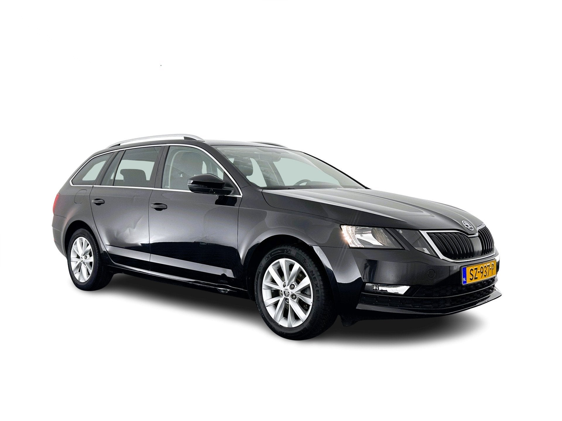 Skoda Octavia Combi 1.6 TDI Greentech Clever Edition Aut. *L, Gebruikt, 4 cilinders, 116 pk, Zwart