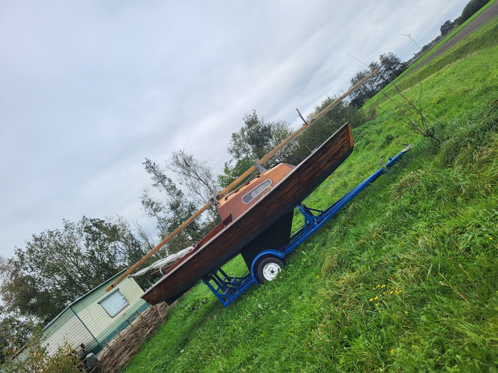 Houten zeilboot met trailer - Klassiek en charmant, Ophalen, Gebruikt
