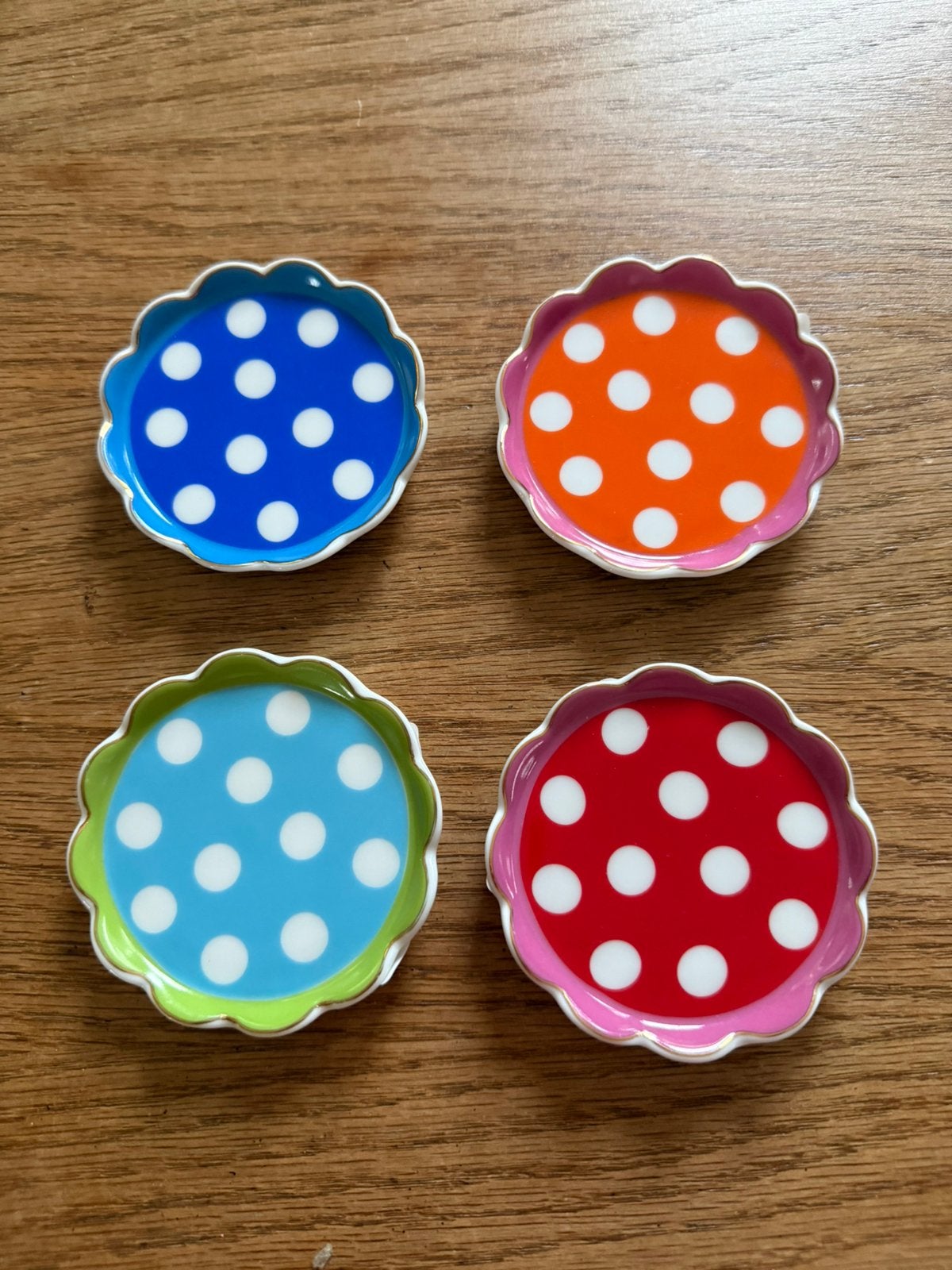 4 theetipjes oilily, Ophalen of Verzenden, Zo goed als nieuw, Aardewerk, Overige stijlen