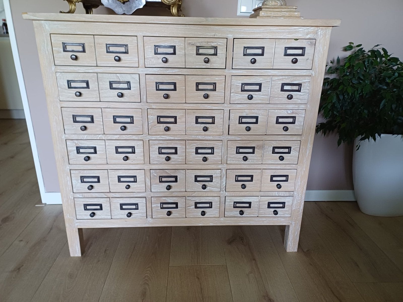 Apothekerskast met 18 Lades - Hout, Huis en Inrichting, Kasten | Dressoirs, Ophalen, 100 tot 150 cm, Eikenhout, Met lade(s)