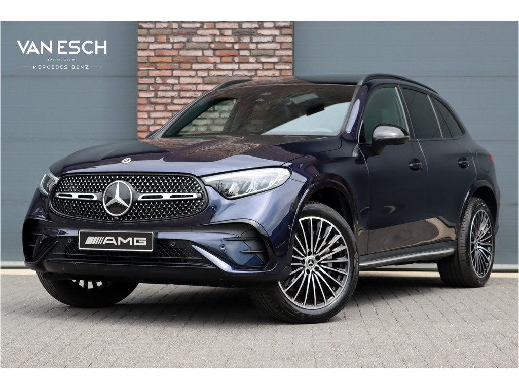 Mercedes-Benz GLC 400e 4MATIC AMG Line Aut9 | Distronic Pro, Gebruikt, 4 cilinders, Blauw, Origineel Nederlands