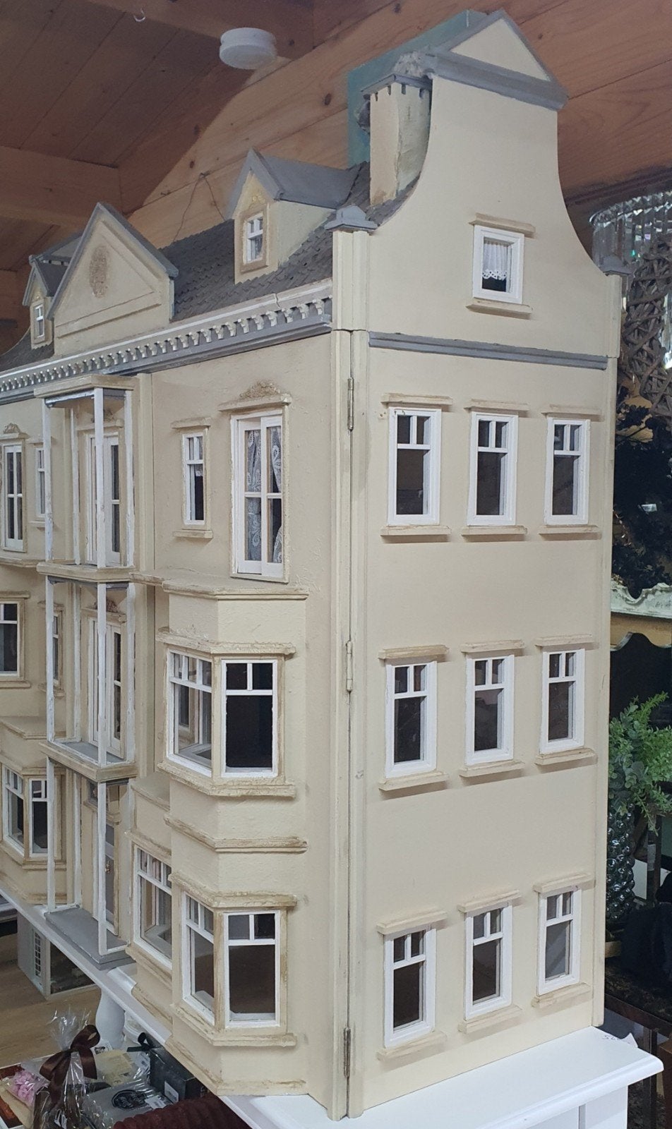 Prachtig Victoriaans Poppenhuis 'Cronenstijn' (Schaal 1:12), Poppenhuis, Ophalen of Verzenden, Zo goed als nieuw