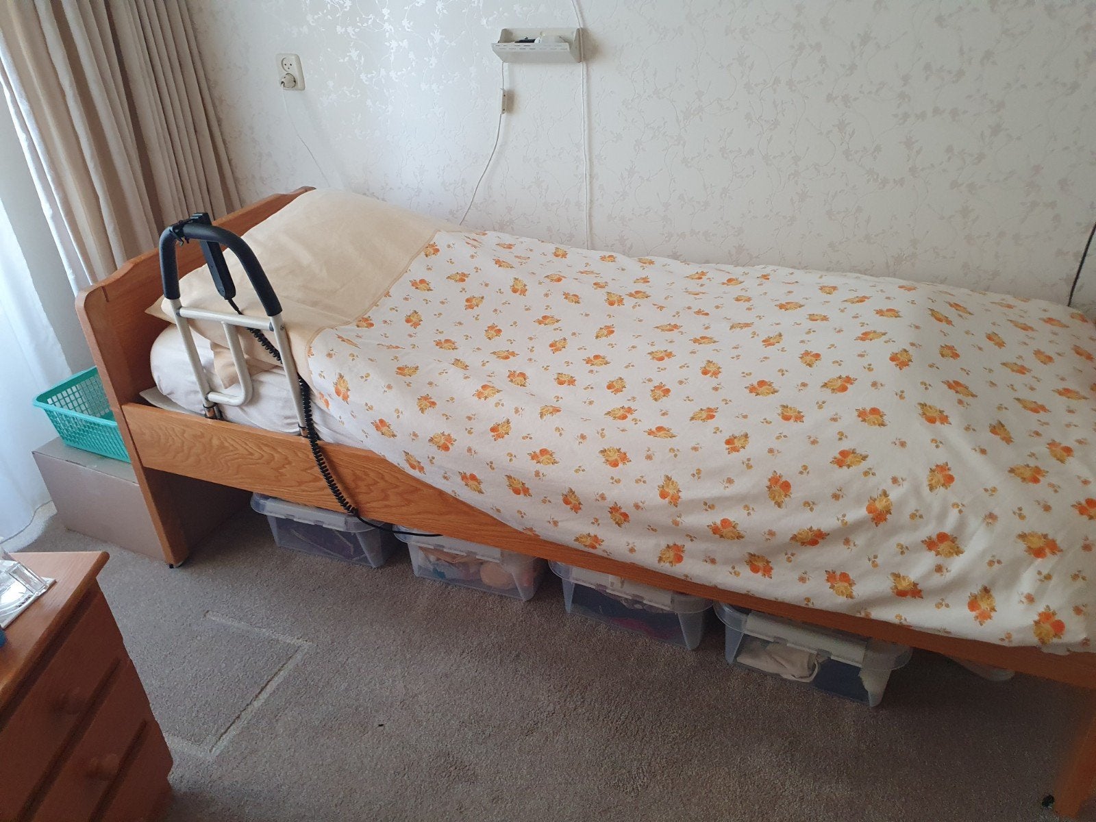 Eenpersoonsbed 80x200 cm met elektrisch verstelbare bodem, Ophalen, Eenpersoons, 80 cm, 200 cm