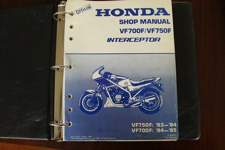 Honda VF700 VF750 Interceptor 1983-85 motorcycle shop manual, Motoren, Handleidingen en Instructieboekjes, Ophalen of Verzenden