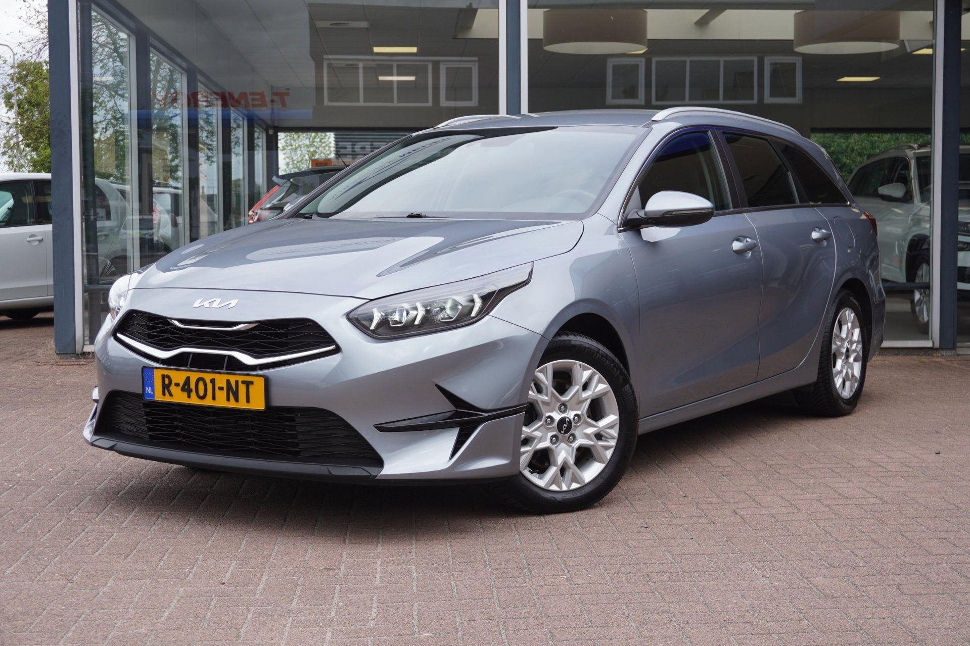 Kia Ceed Sportswagon 1.5 T-GDi DynamicLine | Navigatie | Air, Auto's, Kia, Dealer onderhouden, Stof, Gebruikt, Euro 6