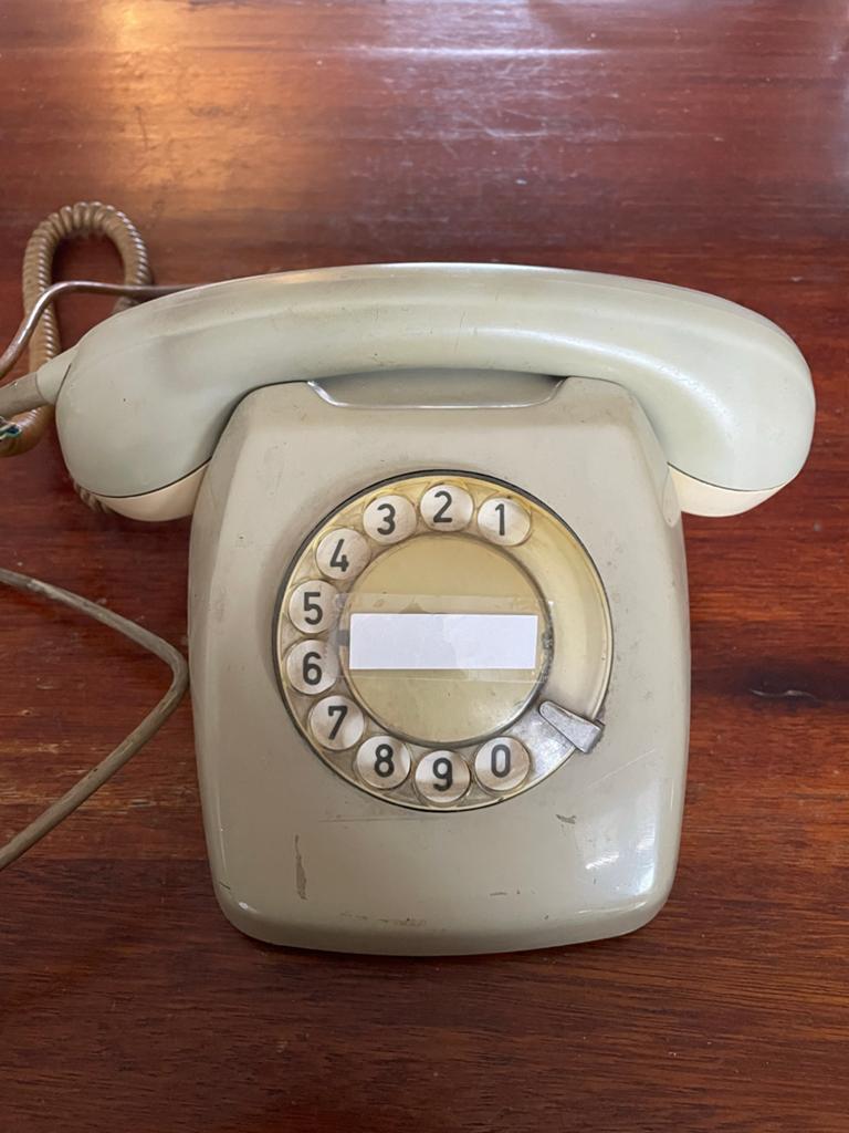 Vintage PTT T65 telefoon met draaischijf (1970), Verzenden, Gebruikt, Met draaischijf